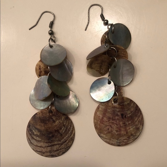 Chic Multi-Disc Shell Earrings - Picture 2 of 4